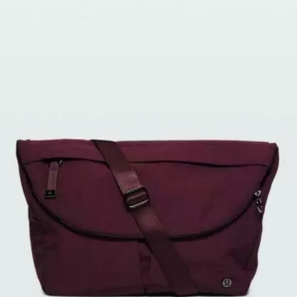 LULULEMON All Night Festival Bag Crossbody